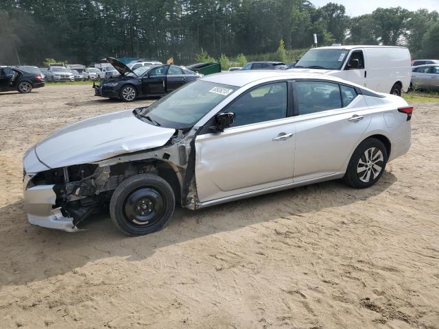 Nissan Altima s (2019)