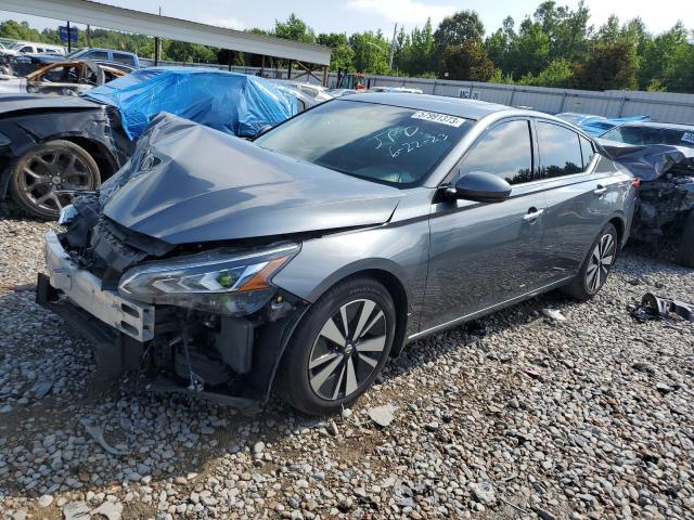 Nissan Altima sv (2019)