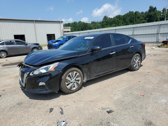 Nissan Altima s (2020)