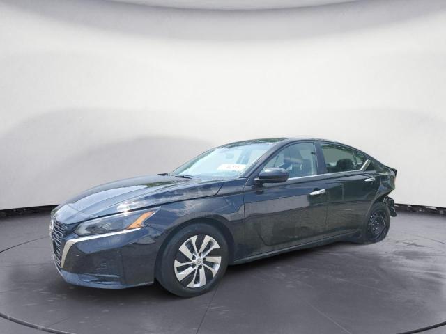 Nissan Altima s (2023)