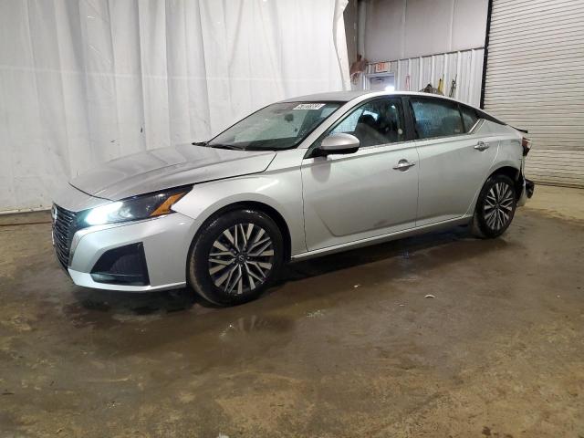 Nissan Altima sv (2023)