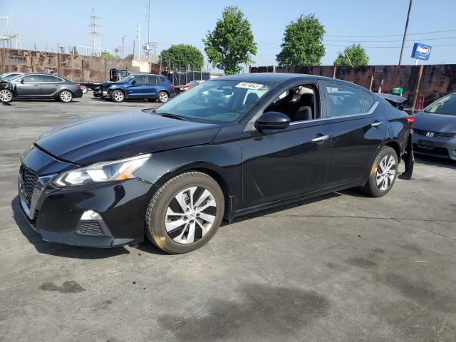Nissan Altima s (2020)
