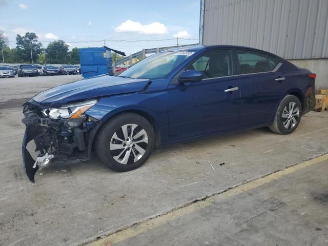 Nissan Altima s (2020)