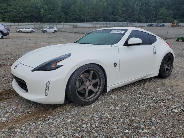 Nissan 370z base (2016)