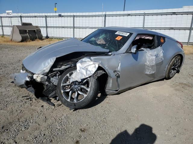 Nissan 370z base (2017)