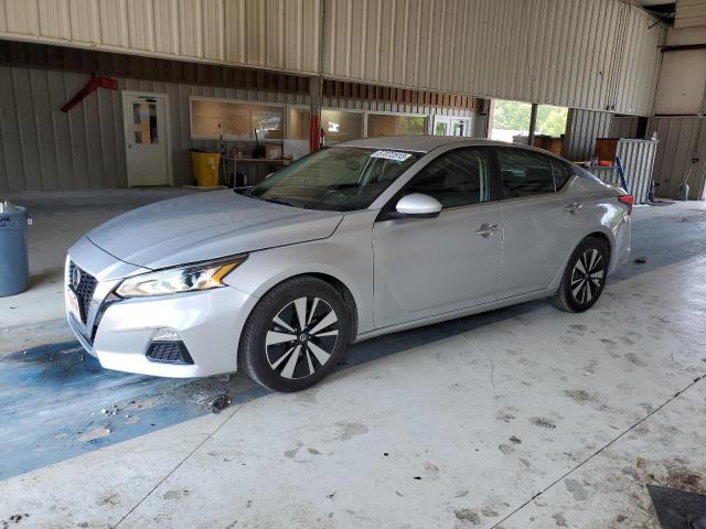 Nissan Altima sv (2021)