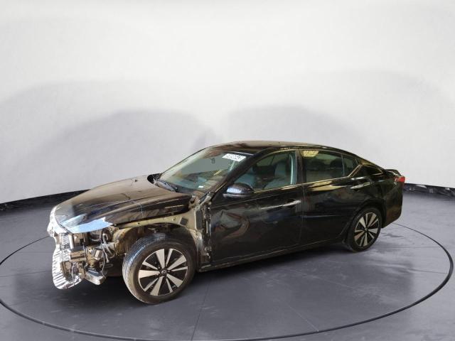 Nissan Altima sv (2021)