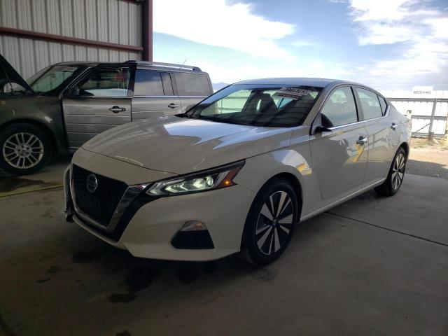 Nissan Altima sv (2021)