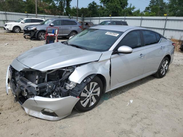 Nissan Altima s (2019)