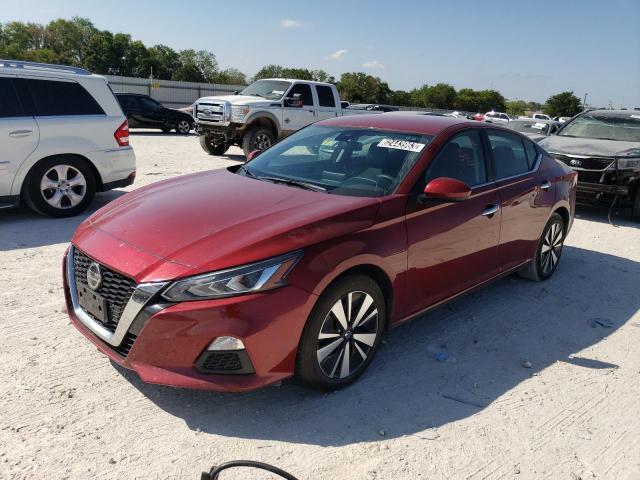 Nissan Altima sv (2022)