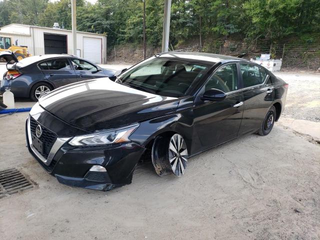 Nissan Altima sv (2022)