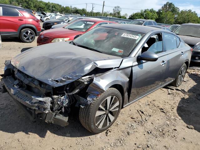 Nissan Altima sv (2021)