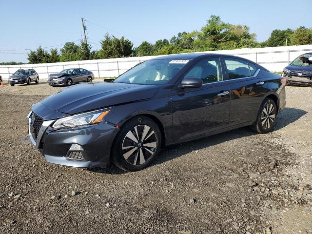 Nissan Altima sv (2022)