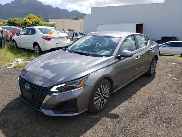 Nissan Altima sv (2023)