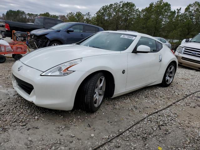 Nissan 370z base (2011)
