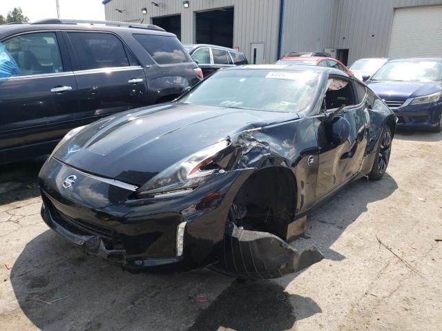 Nissan 370z base (2018)