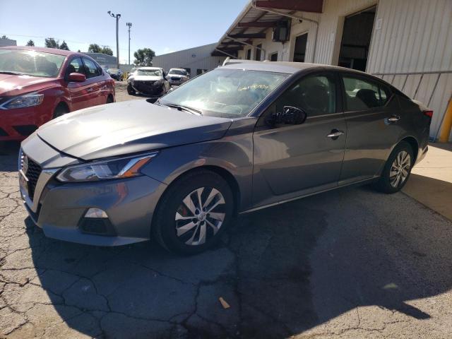 Nissan Altima s (2020)