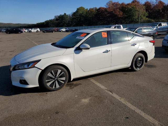 Nissan Altima sv (2020)