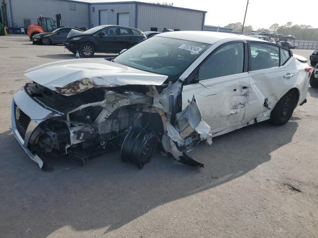 Nissan Altima s (2020)