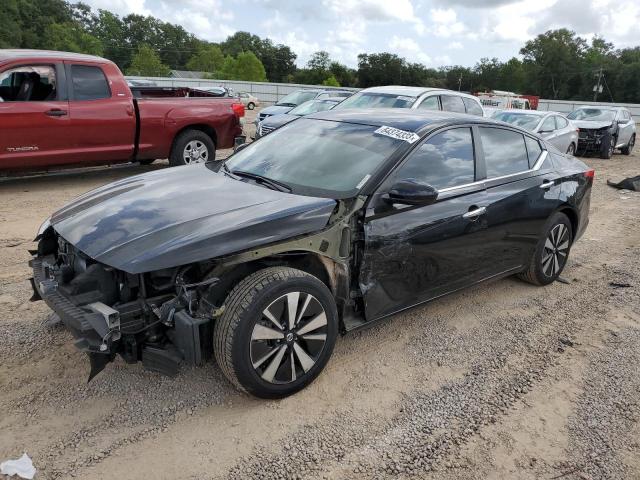 Nissan Altima sv (2021)
