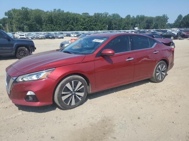Nissan Altima sv (2019)