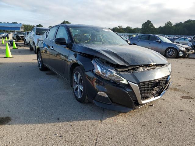 Nissan Altima sv (2021)