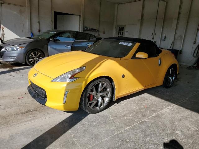 Nissan 370z base (2017)