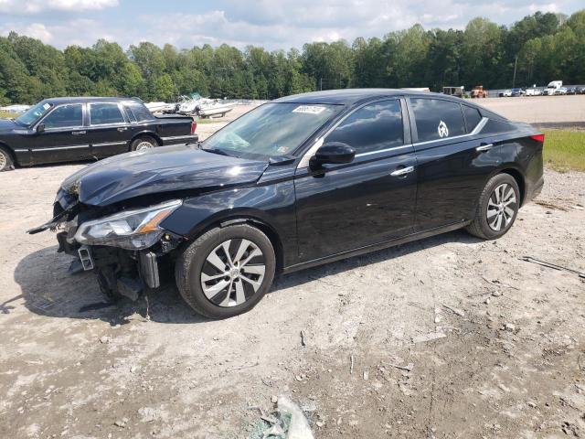 Nissan Altima s (2020)