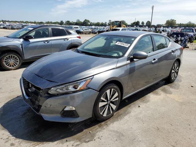Nissan Altima sv (2022)