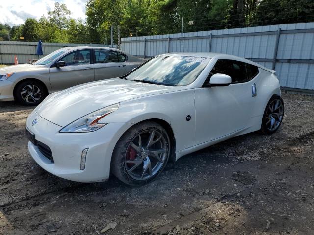 Nissan 370z base (2014)