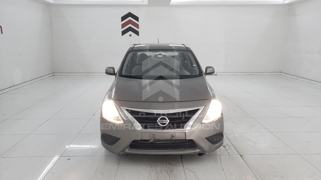 Nissan Sunny (2015)