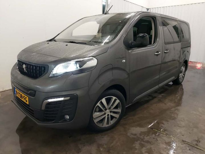 Peugeot E-traveller (2021)