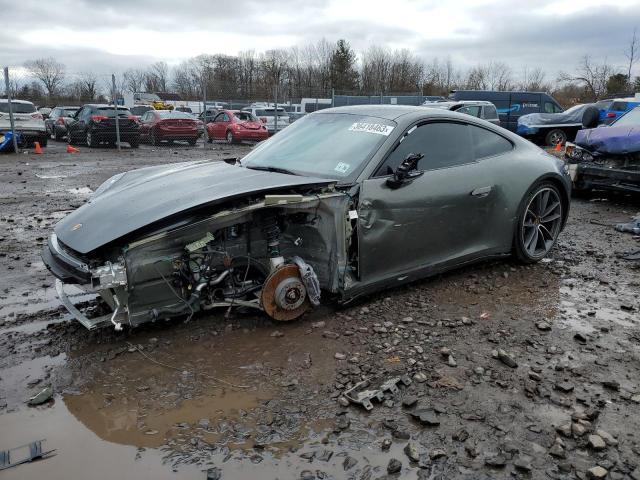 Porsche 911 carrer (2021)
