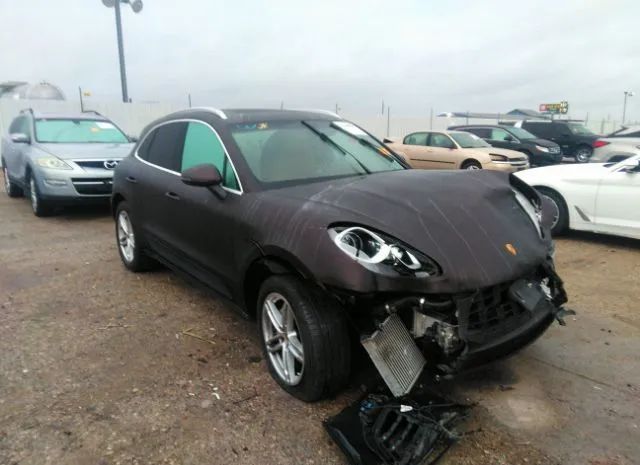 Porsche Macan (2016)