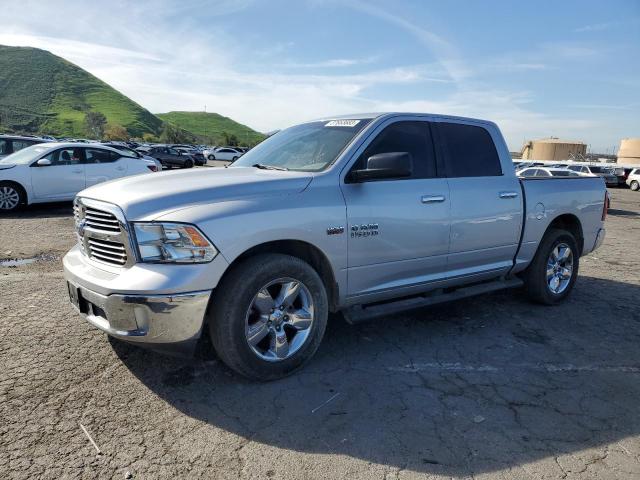Ram 1500 slt (2015)