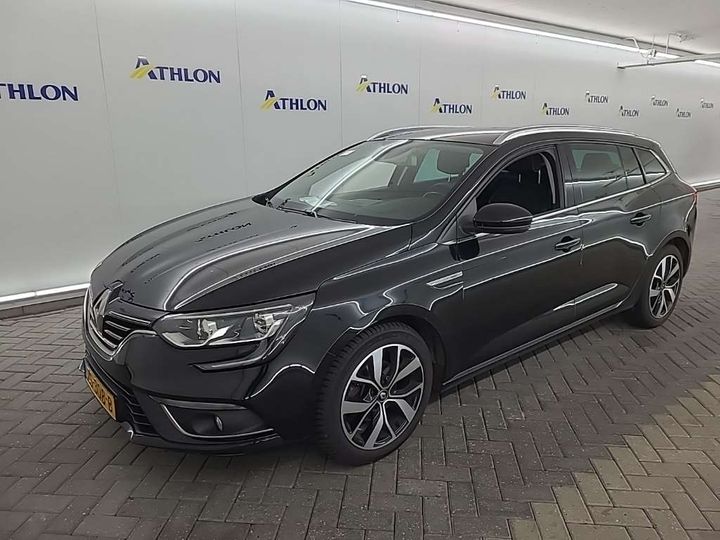 Renault Mgane estate (2019)