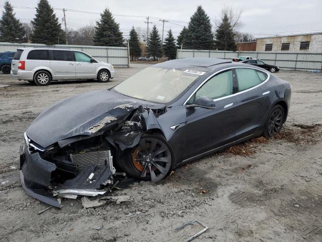 Tesla Model s (2018)