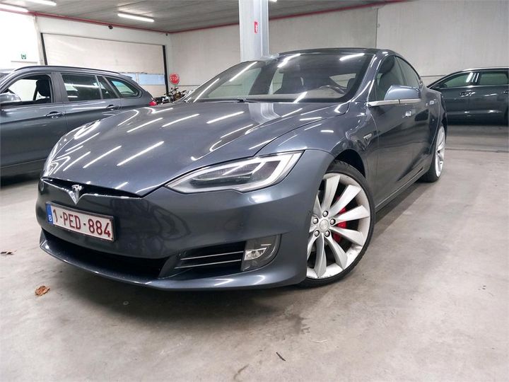 Tesla Model s (2016)