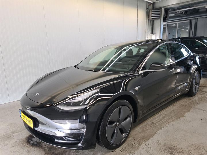 Tesla 3 (2019)