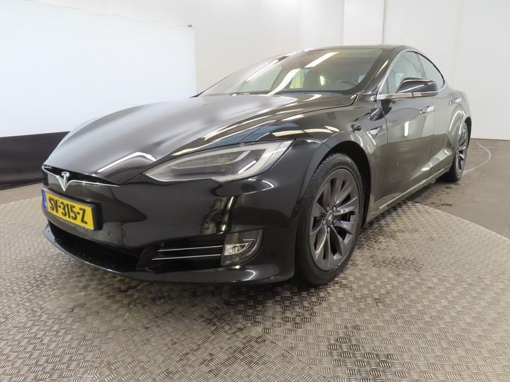 Tesla Model s (2018)