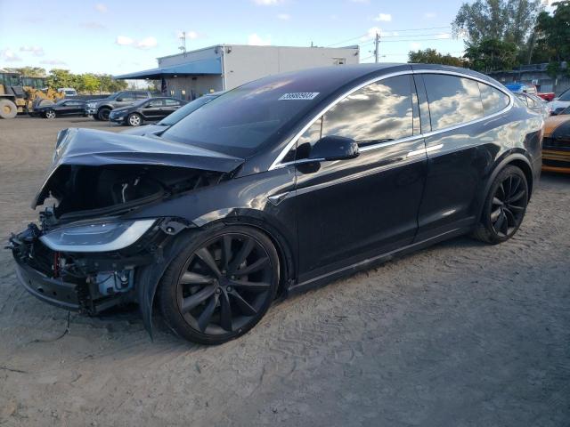 Tesla Model x (2016)