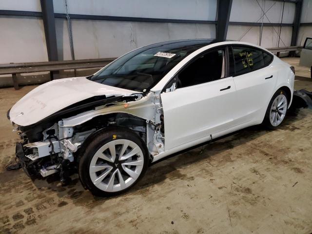 Tesla Model 3 (2022)