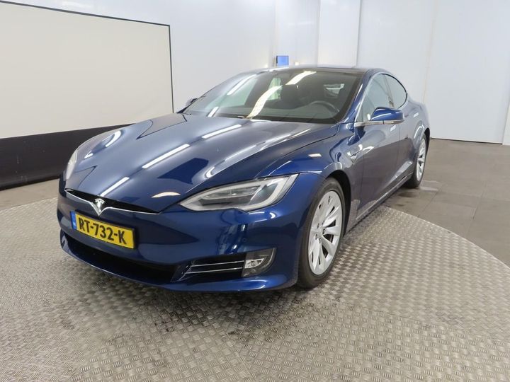 Tesla Model s (2018)