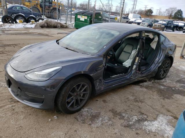 Tesla Model 3 (2022)