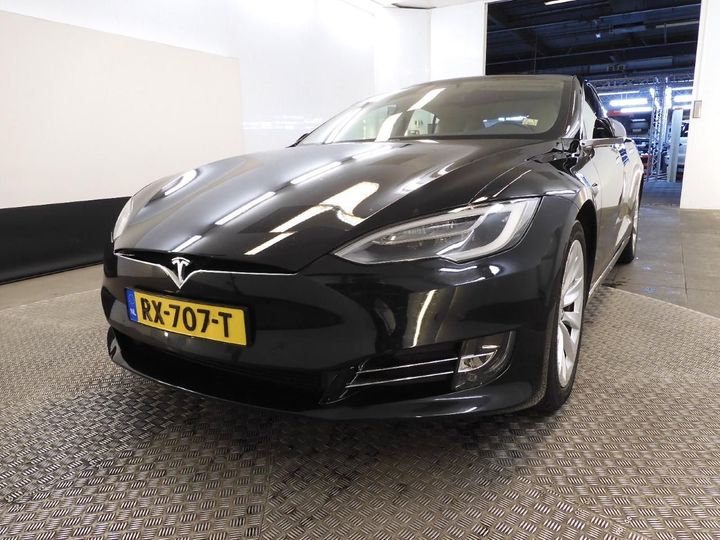 Tesla Model s (2018)