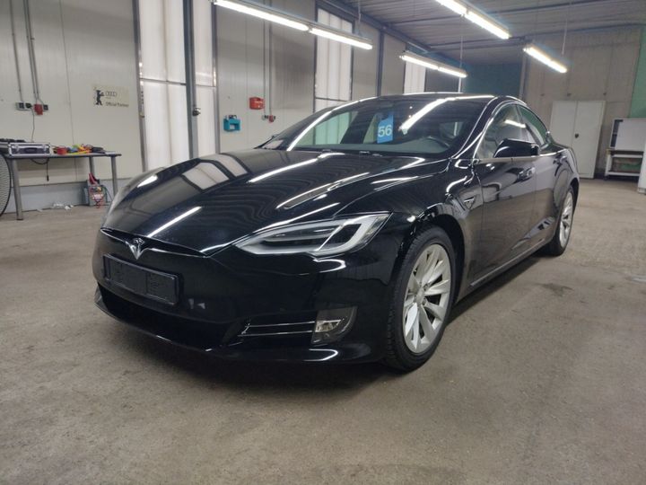 Tesla Model s (2018)