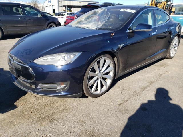 Tesla Model s (2013)