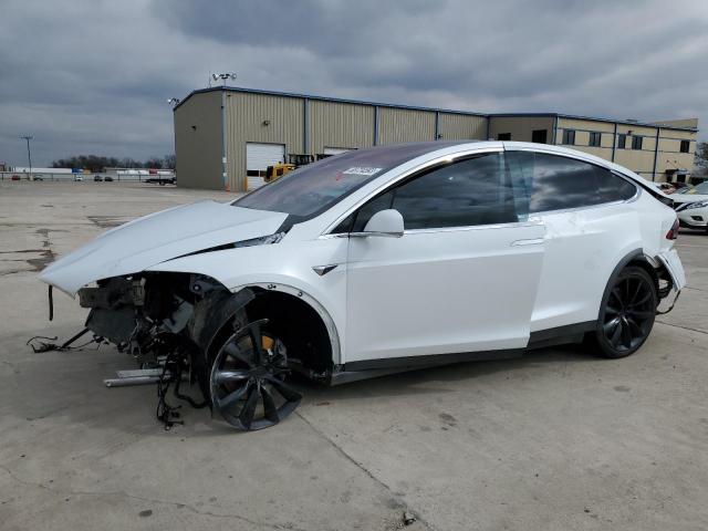 Tesla Model x (2020)