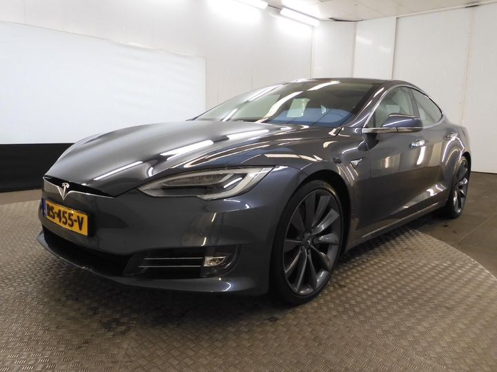 Tesla Model s (2018)