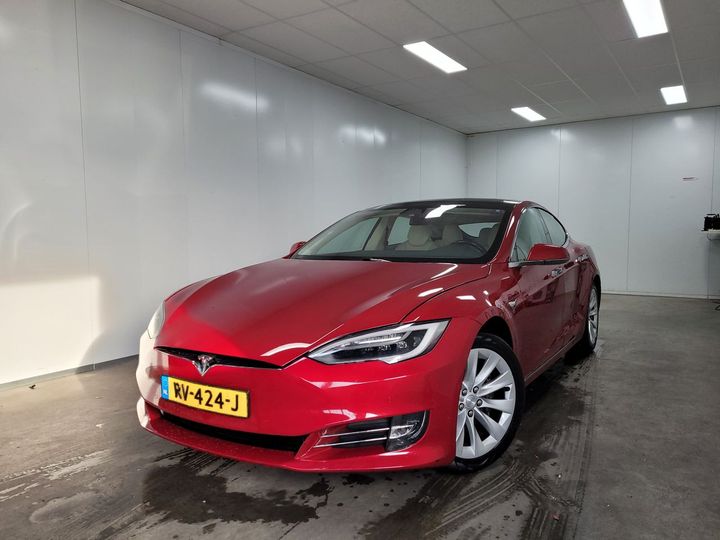 Tesla Model s (2018)